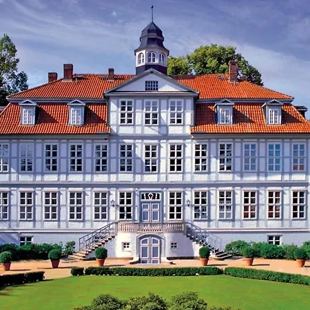 Apartment Herrenhaus 15 Luedersburg